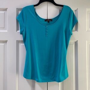 Almost Famous - Lace back, short sleeve shirt